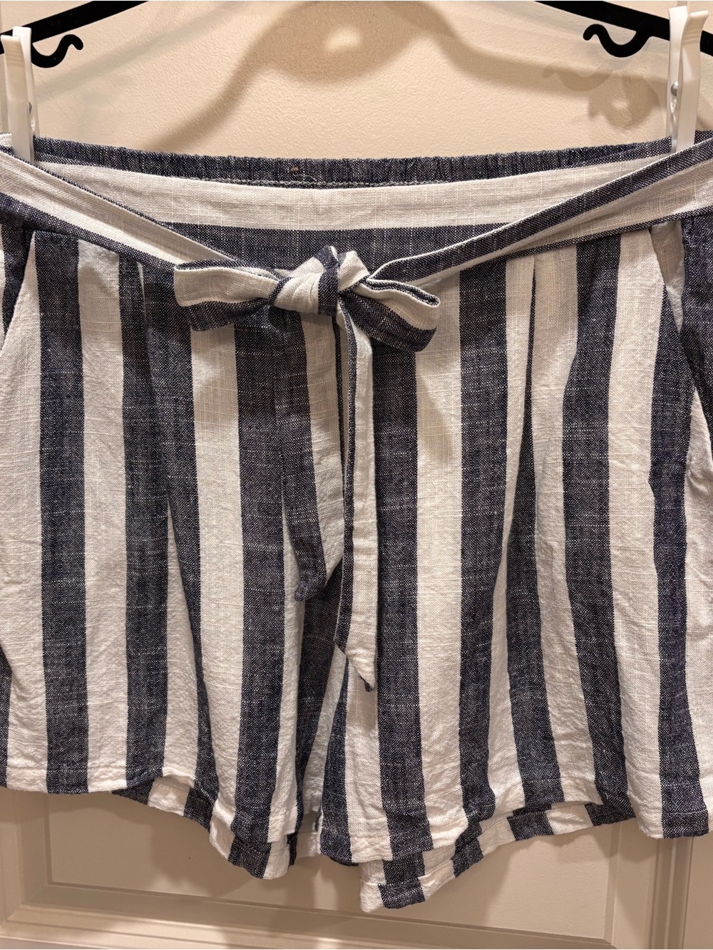 Striped Tie-Waist Linen Blend Shorts - Navy & White